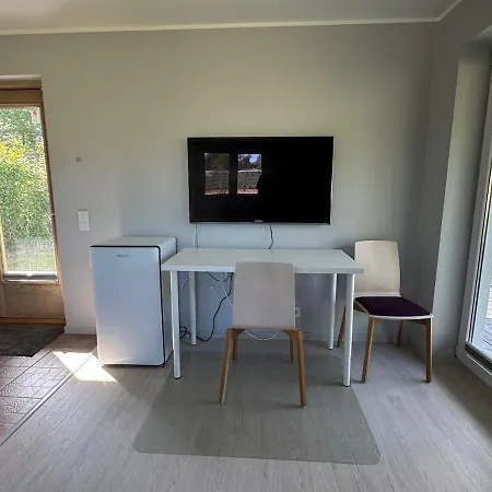 Korter Tiny House With Sauna In *